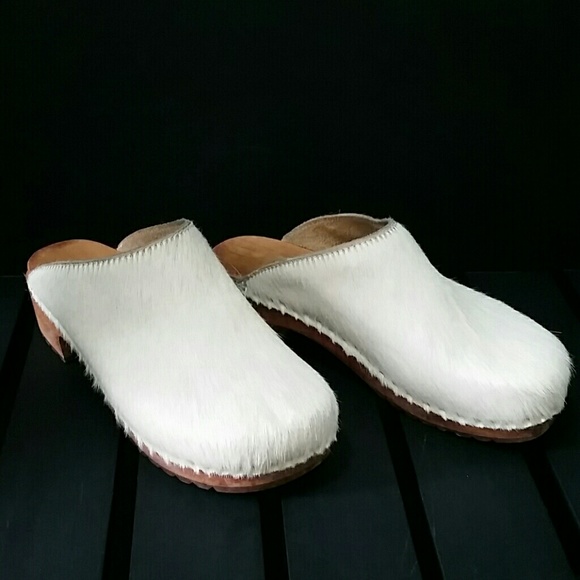 Shoes - Pony hair wooden clogs size 7 (37)
